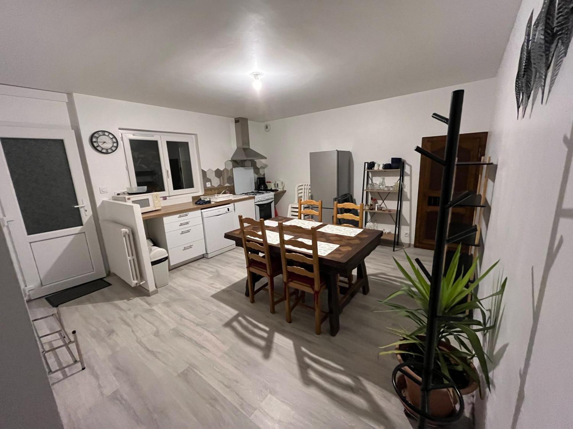 Logement Neuf En Face De La Foret. Acces Cour. Bagnoles de l'Orne Normandie Eksteriør bilde
